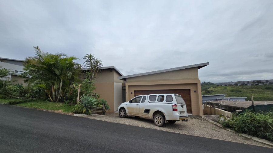 To Let 3 Bedroom Property for Rent in Palm Lakes Estate KwaZulu-Natal