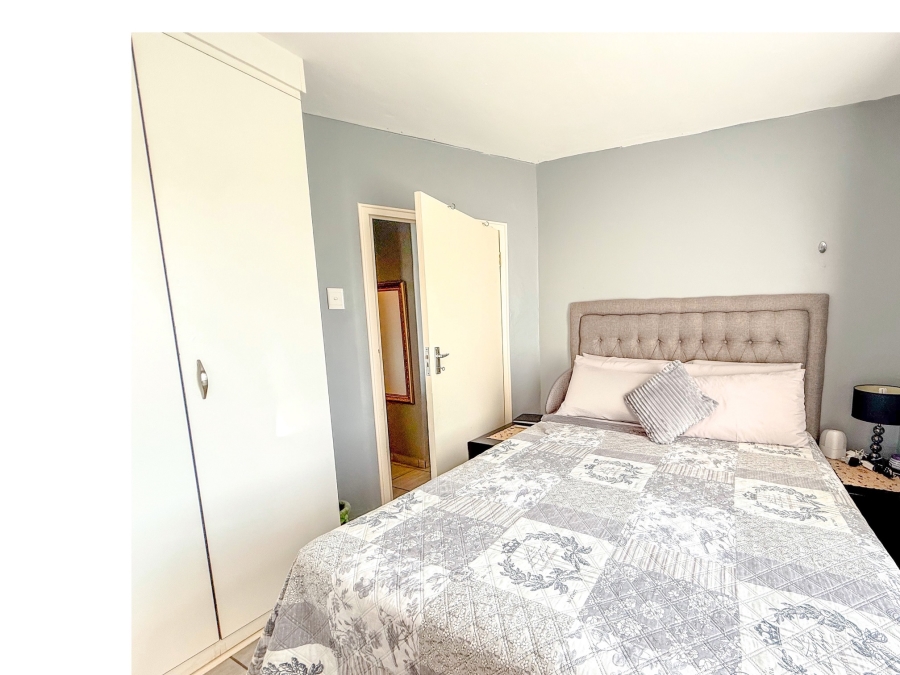 2 Bedroom Property for Sale in Empangeni Central KwaZulu-Natal