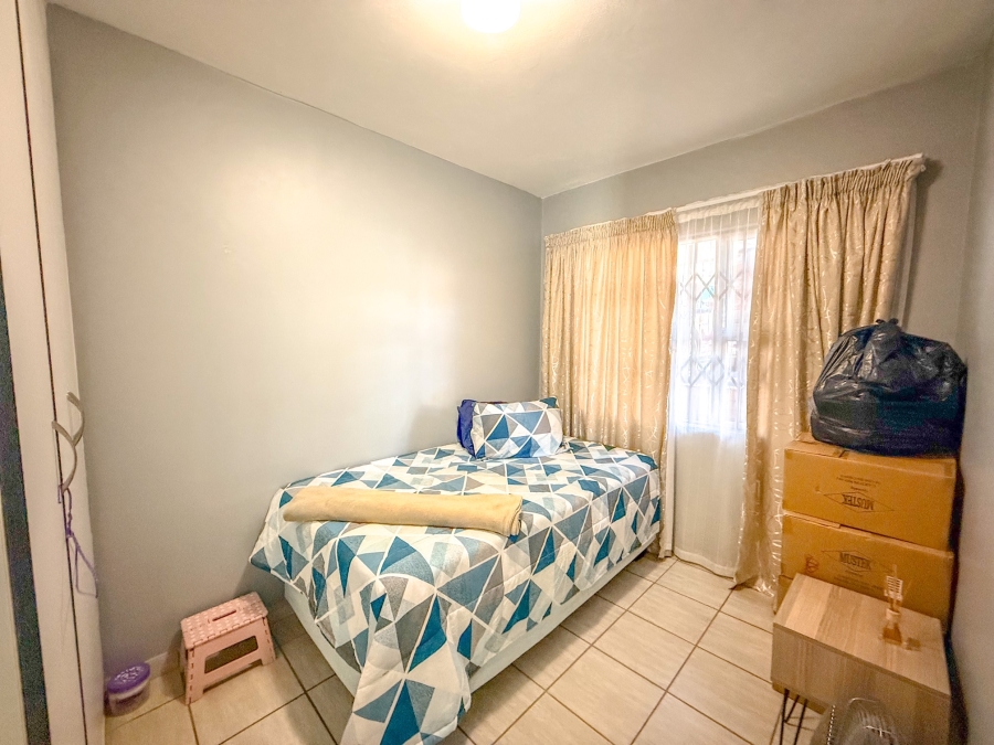 2 Bedroom Property for Sale in Empangeni Central KwaZulu-Natal