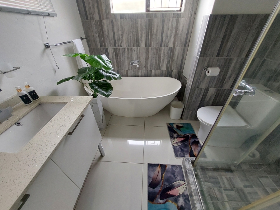 1 Bedroom Property for Sale in Bisley KwaZulu-Natal