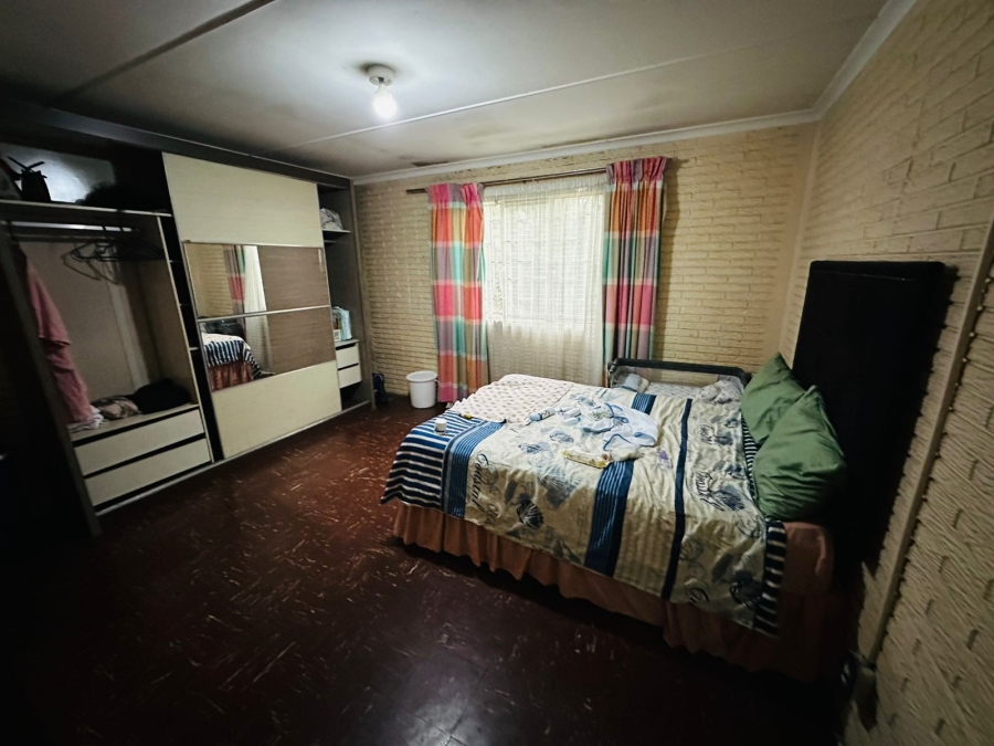 3 Bedroom Property for Sale in Westgate KwaZulu-Natal