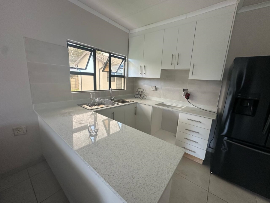 To Let 2 Bedroom Property for Rent in Cleland KwaZulu-Natal