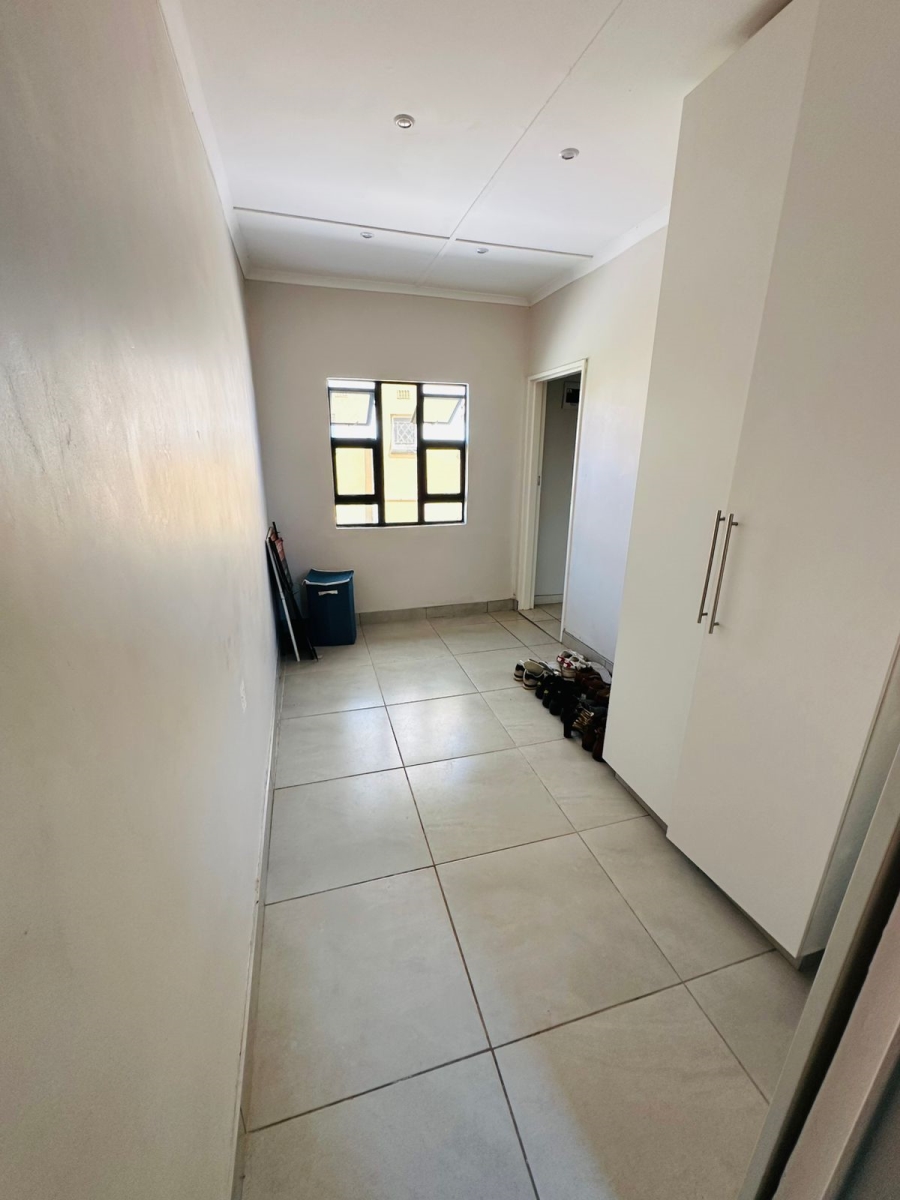 To Let 2 Bedroom Property for Rent in Cleland KwaZulu-Natal