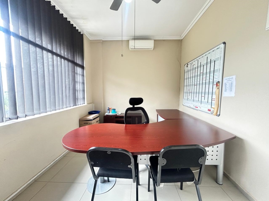 To Let commercial Property for Rent in Essenwood KwaZulu-Natal