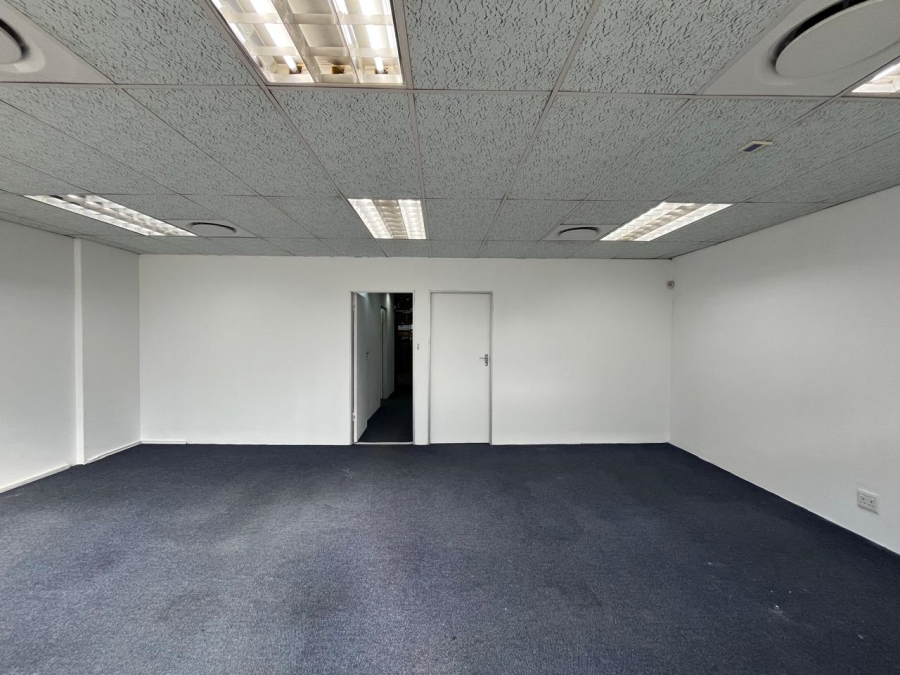 To Let commercial Property for Rent in Umhlanga Ridge KwaZulu-Natal