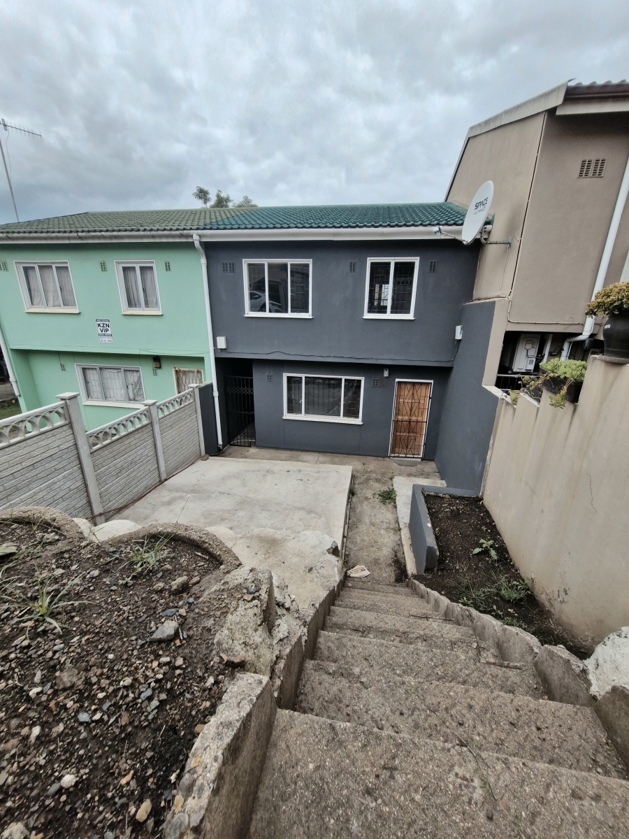 3 Bedroom Property for Sale in Sunford KwaZulu-Natal