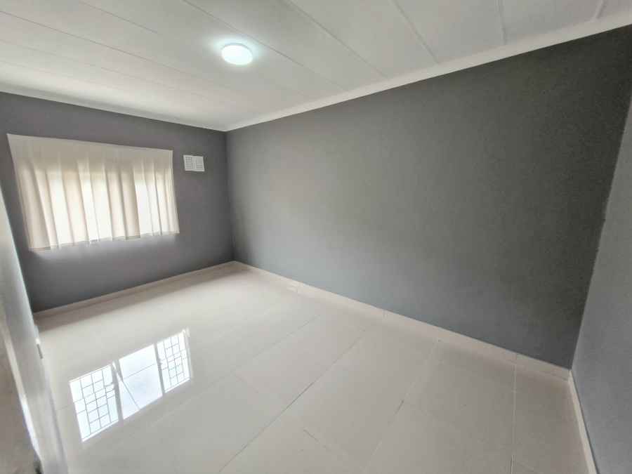 3 Bedroom Property for Sale in Sunford KwaZulu-Natal