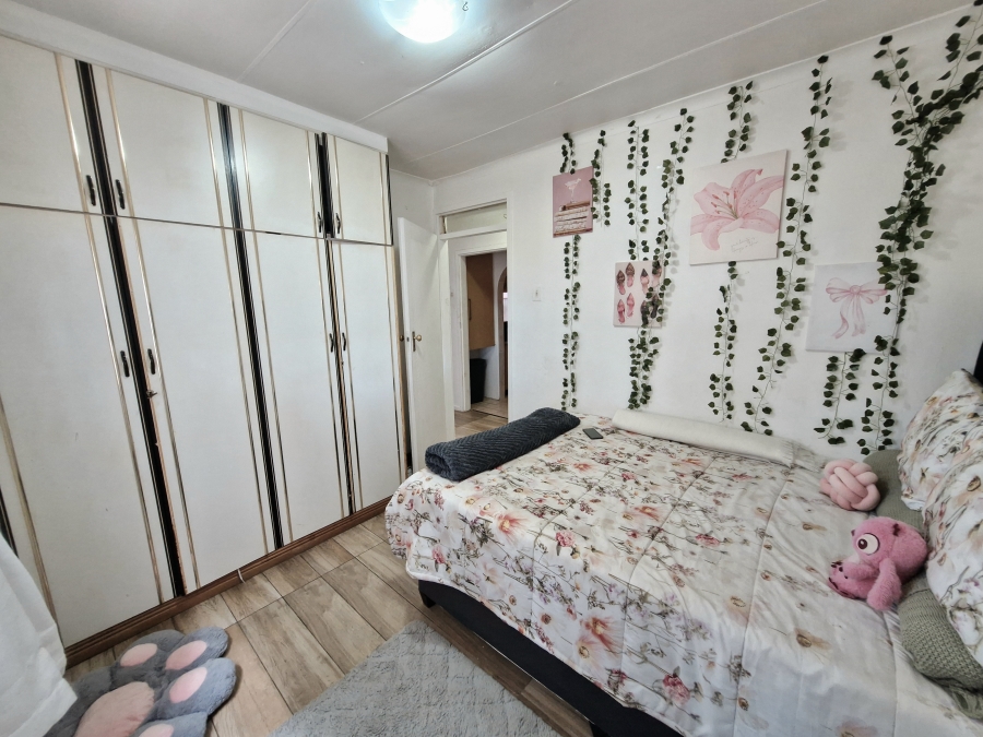 4 Bedroom Property for Sale in Northcroft KwaZulu-Natal