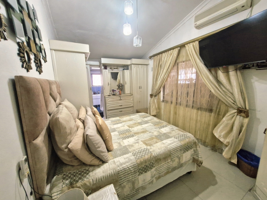 4 Bedroom Property for Sale in Stonebridge KwaZulu-Natal