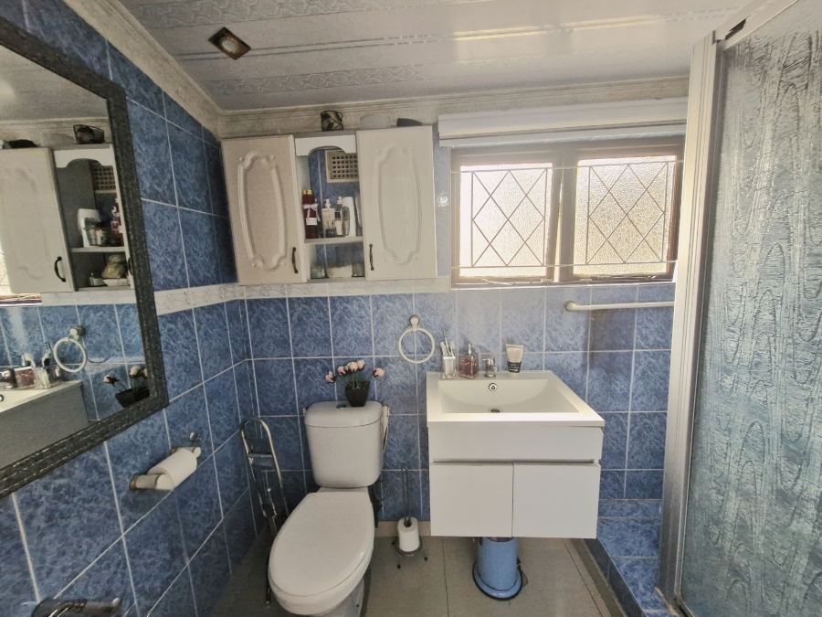 4 Bedroom Property for Sale in Stonebridge KwaZulu-Natal