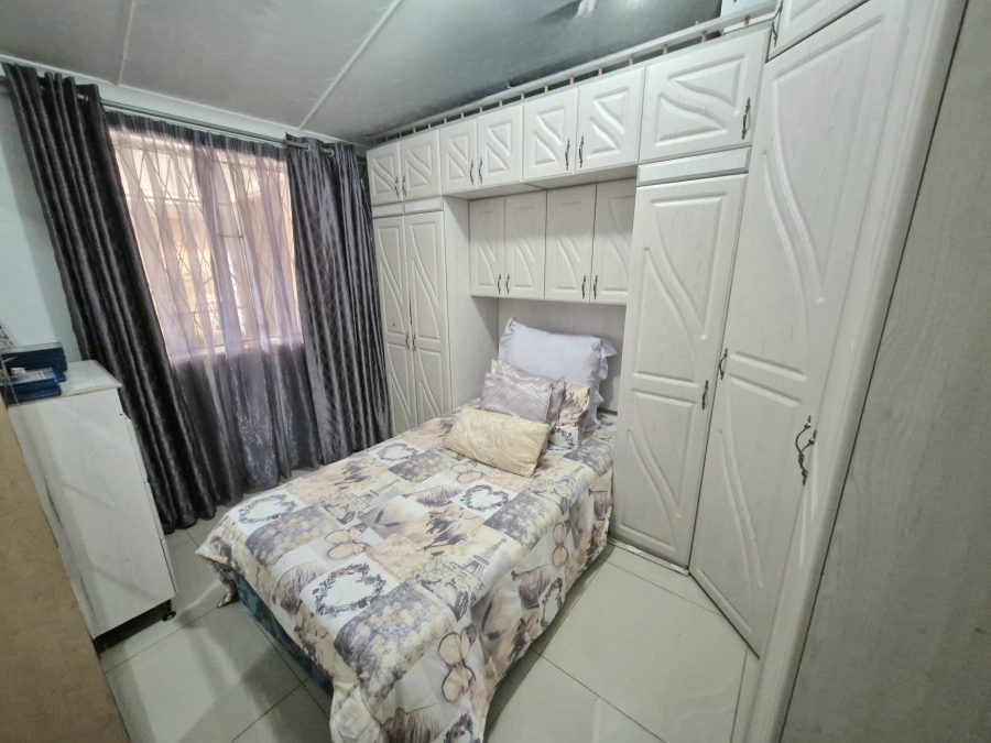 4 Bedroom Property for Sale in Stonebridge KwaZulu-Natal