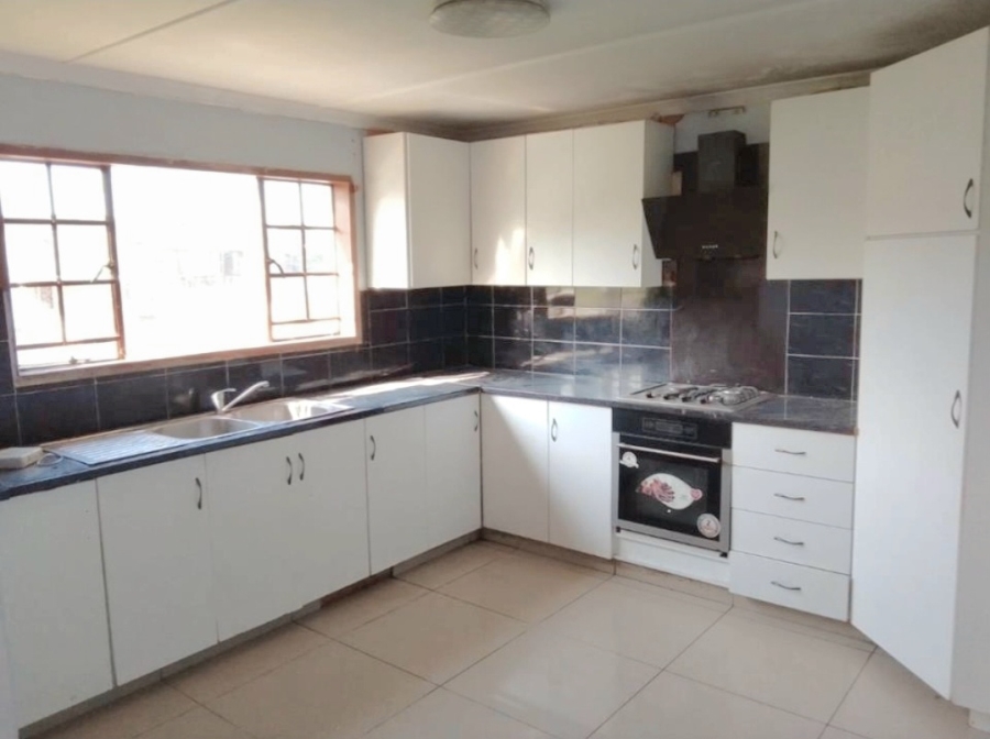 2 Bedroom Property for Sale in Whetstone KwaZulu-Natal
