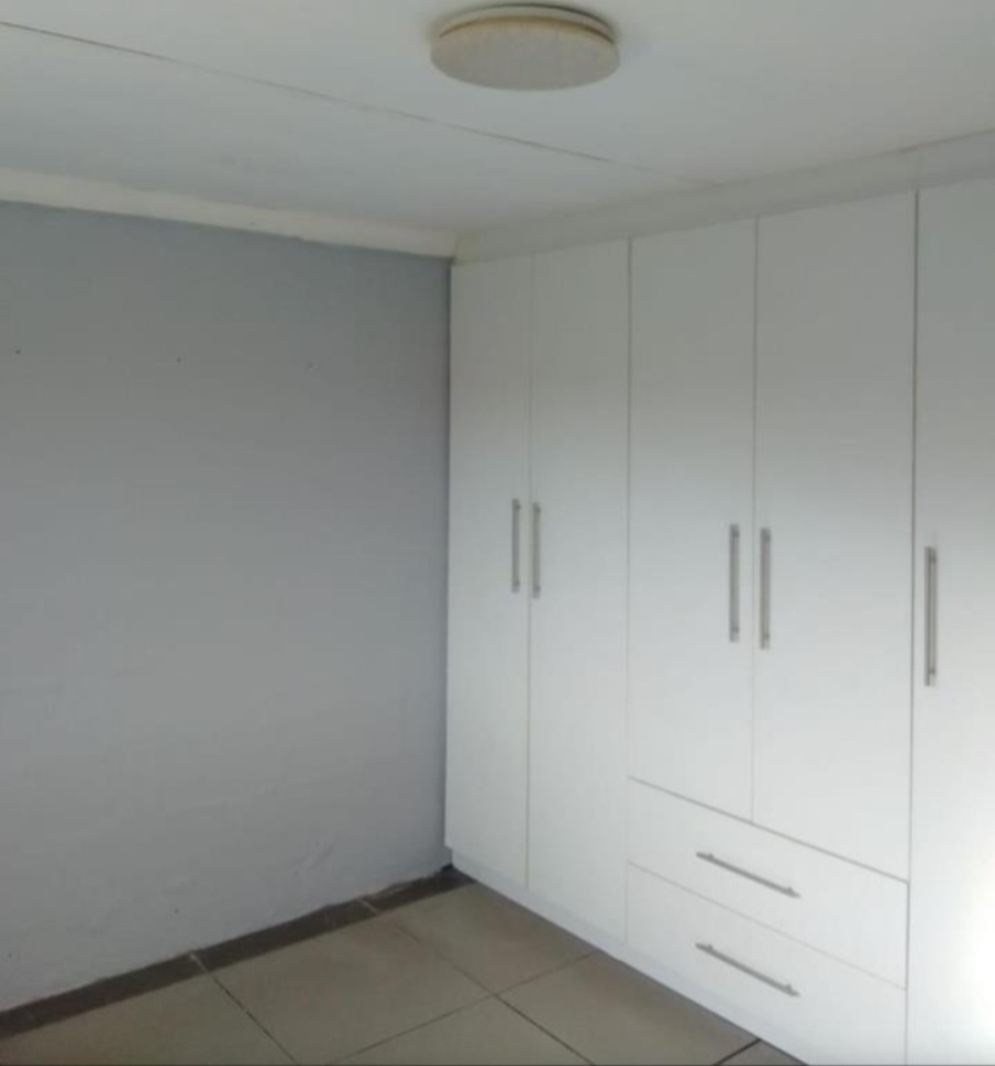 2 Bedroom Property for Sale in Whetstone KwaZulu-Natal