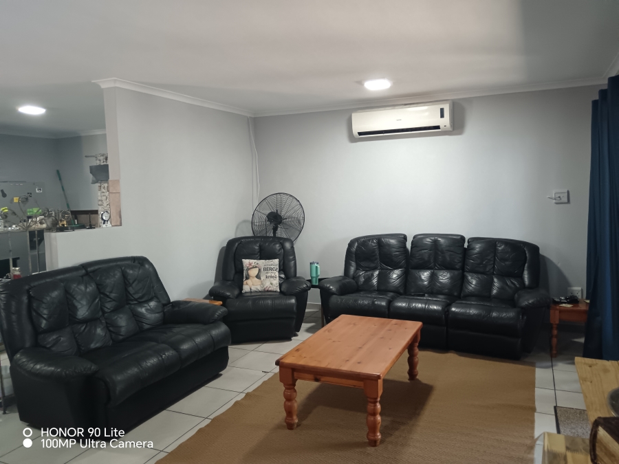 3 Bedroom Property for Sale in Veld En Vlei KwaZulu-Natal