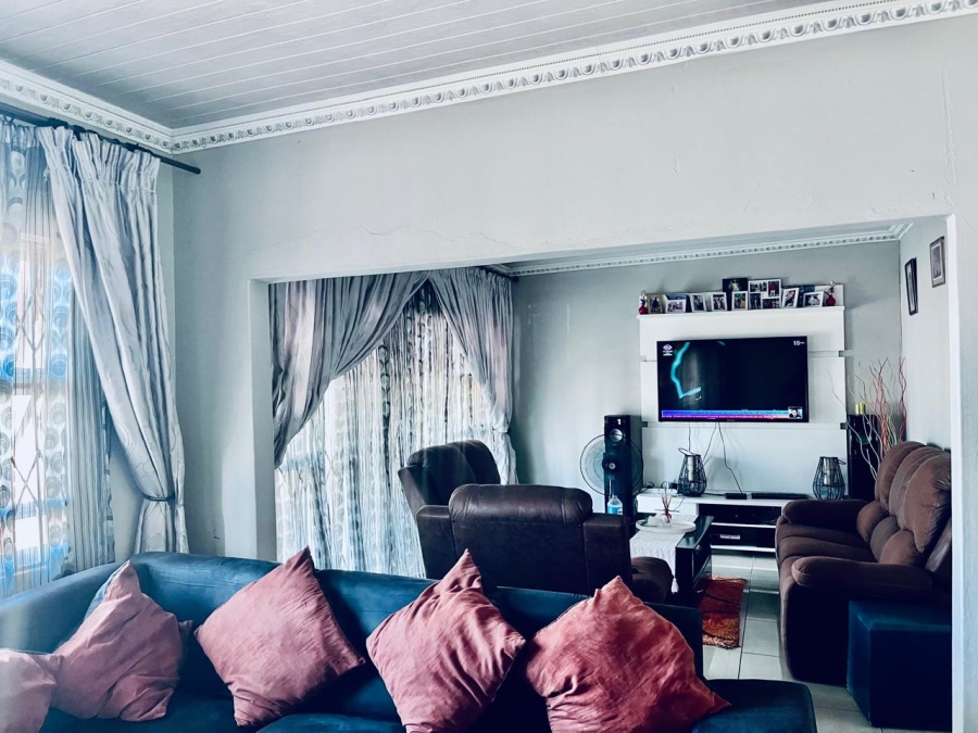 3 Bedroom Property for Sale in Esikhawini KwaZulu-Natal