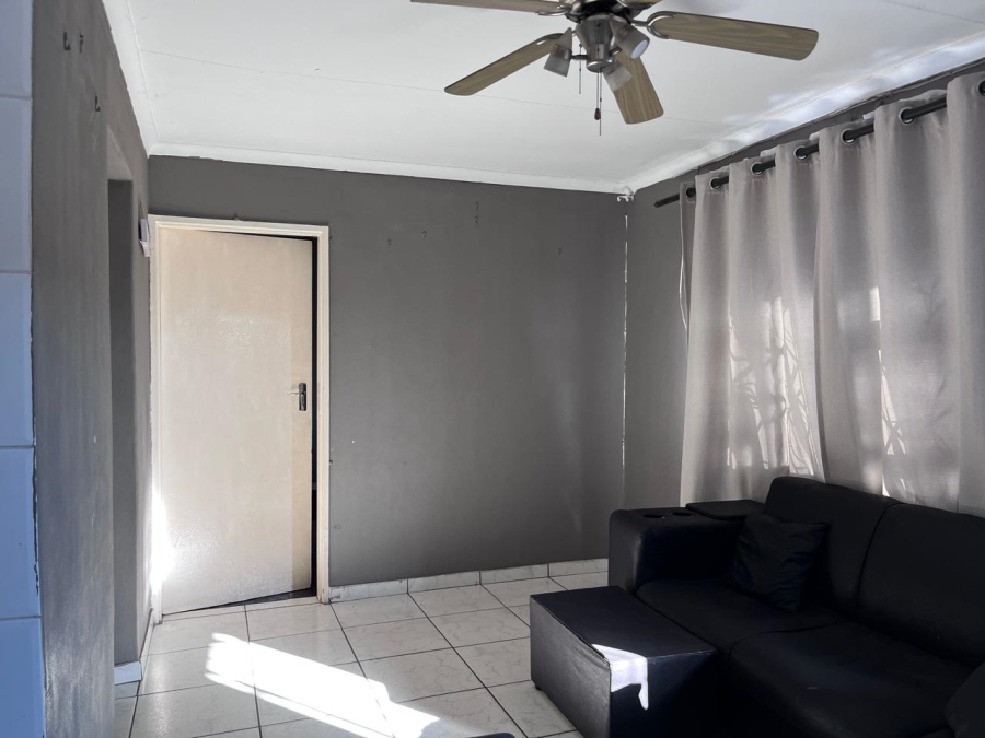 2 Bedroom Property for Sale in Esikhawini KwaZulu-Natal