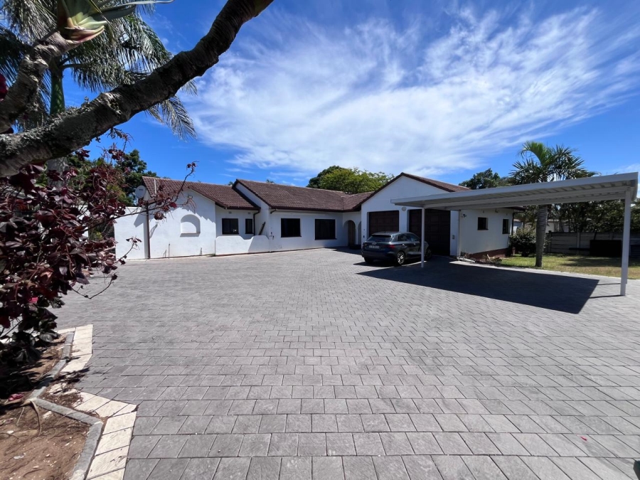 5 Bedroom Property for Sale in Meer En See KwaZulu-Natal