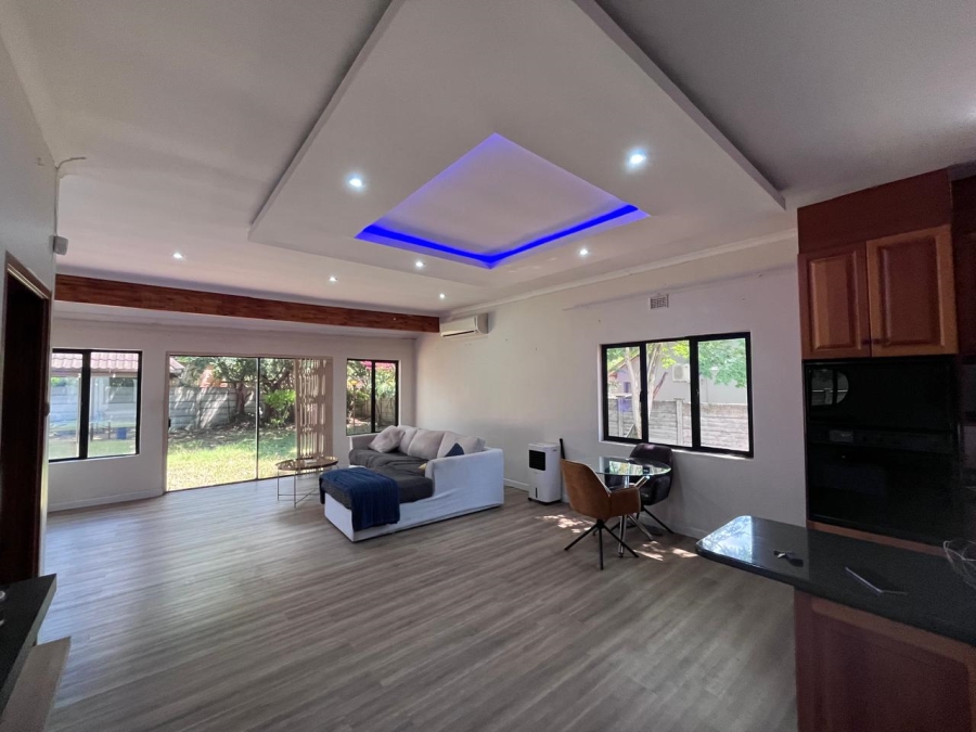 5 Bedroom Property for Sale in Meer En See KwaZulu-Natal