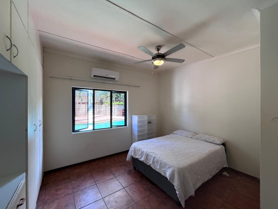 5 Bedroom Property for Sale in Meer En See KwaZulu-Natal