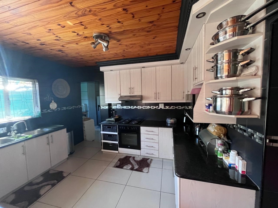 6 Bedroom Property for Sale in Wild en Weide KwaZulu-Natal