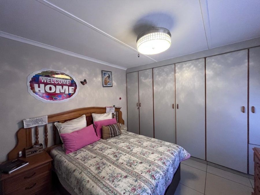 6 Bedroom Property for Sale in Wild en Weide KwaZulu-Natal