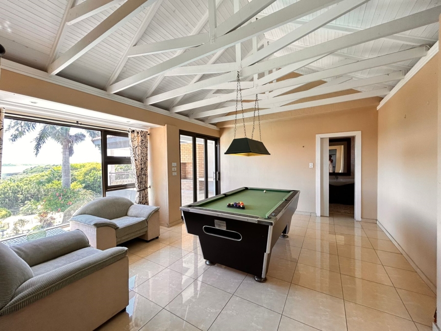 5 Bedroom Property for Sale in Meer En See KwaZulu-Natal