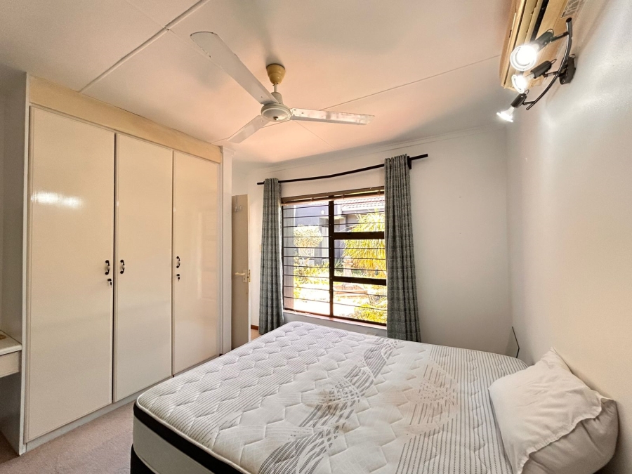 5 Bedroom Property for Sale in Meer En See KwaZulu-Natal