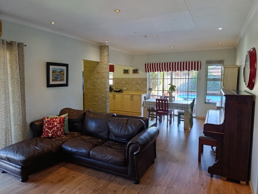 3 Bedroom Property for Sale in Meer En See KwaZulu-Natal