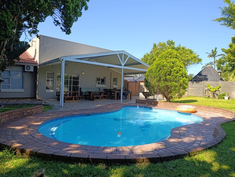 3 Bedroom Property for Sale in Meer En See KwaZulu-Natal
