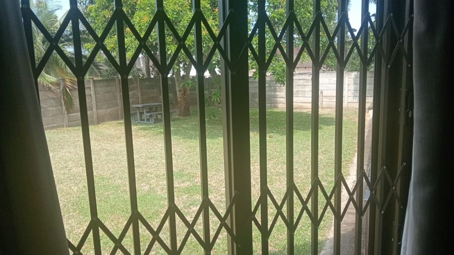 5 Bedroom Property for Sale in Meer En See KwaZulu-Natal