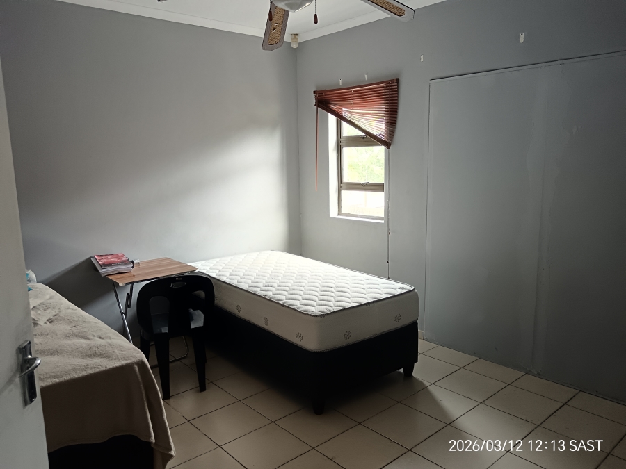 6 Bedroom Property for Sale in Birdswood KwaZulu-Natal