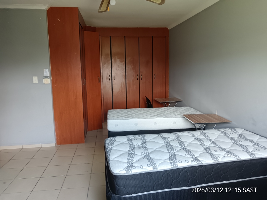 6 Bedroom Property for Sale in Birdswood KwaZulu-Natal