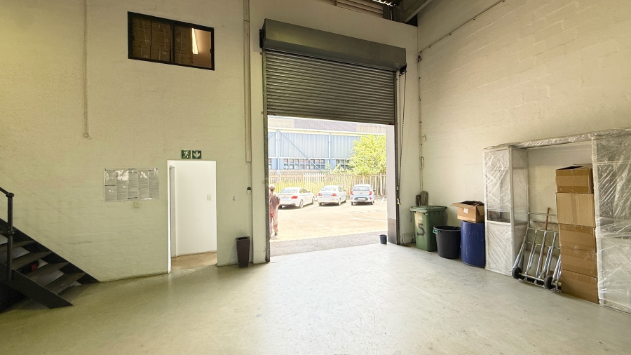 To Let commercial Property for Rent in Red Hill KwaZulu-Natal