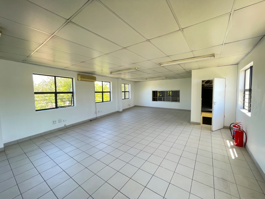 To Let commercial Property for Rent in Mount Edgecombe KwaZulu-Natal