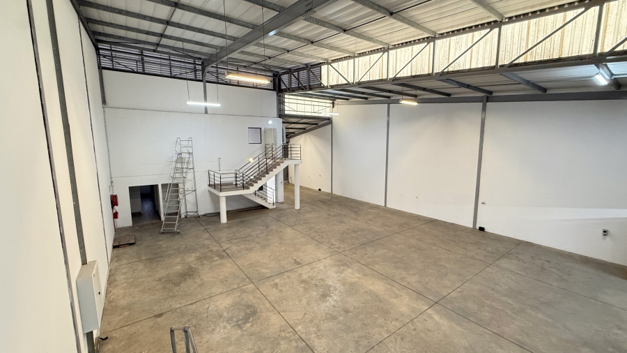 To Let commercial Property for Rent in Mount Edgecombe KwaZulu-Natal