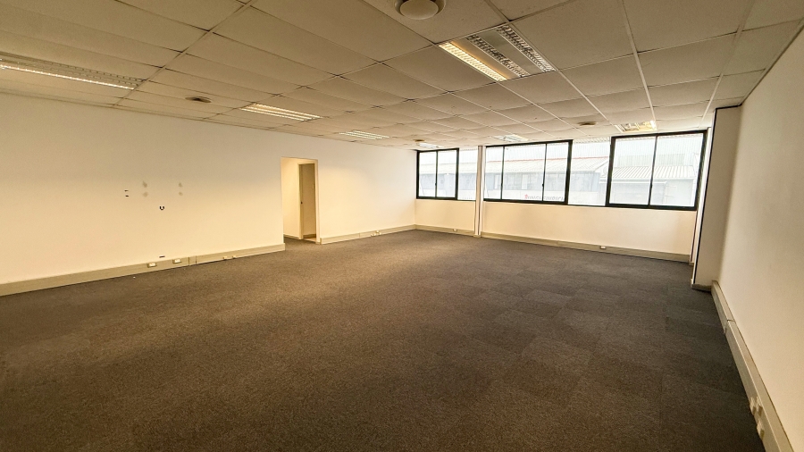 To Let commercial Property for Rent in Mount Edgecombe KwaZulu-Natal