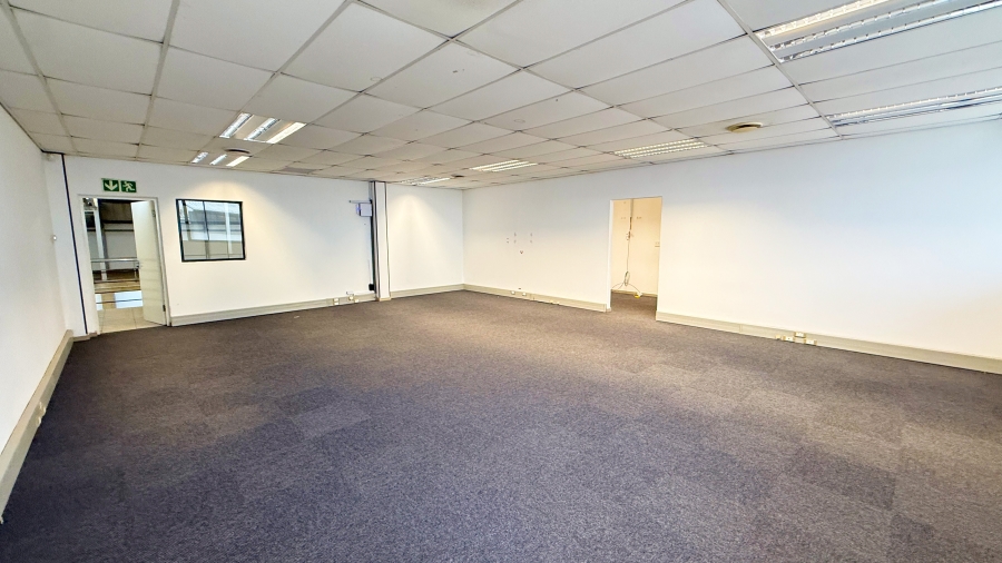 To Let commercial Property for Rent in Mount Edgecombe KwaZulu-Natal