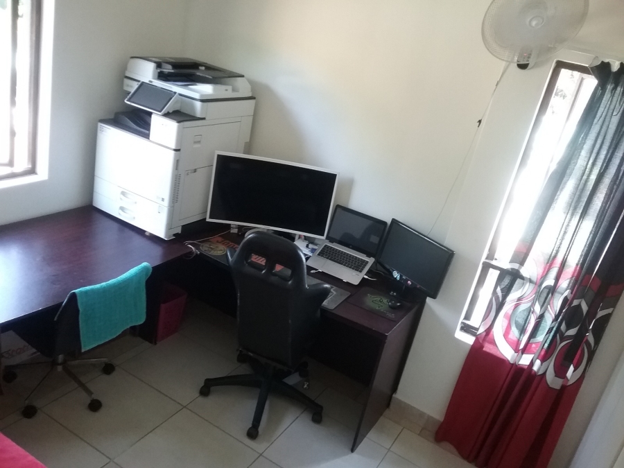 2 Bedroom Property for Sale in Sheffield Beach KwaZulu-Natal