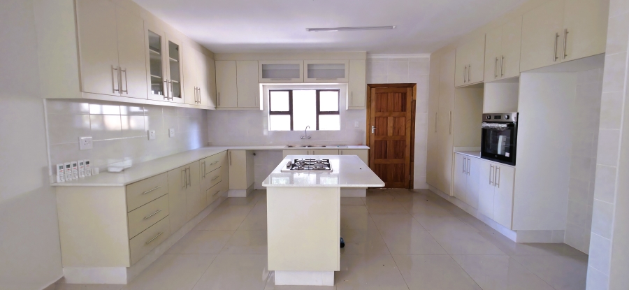 5 Bedroom Property for Sale in Felixton KwaZulu-Natal