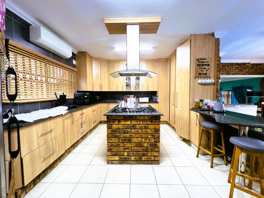 3 Bedroom Property for Sale in Meer En See KwaZulu-Natal