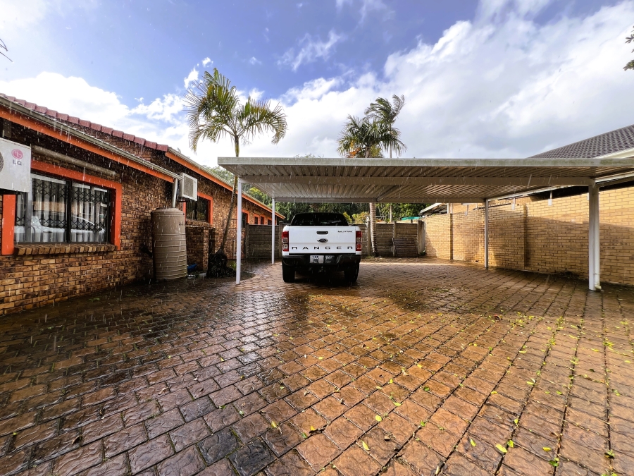 3 Bedroom Property for Sale in Meer En See KwaZulu-Natal