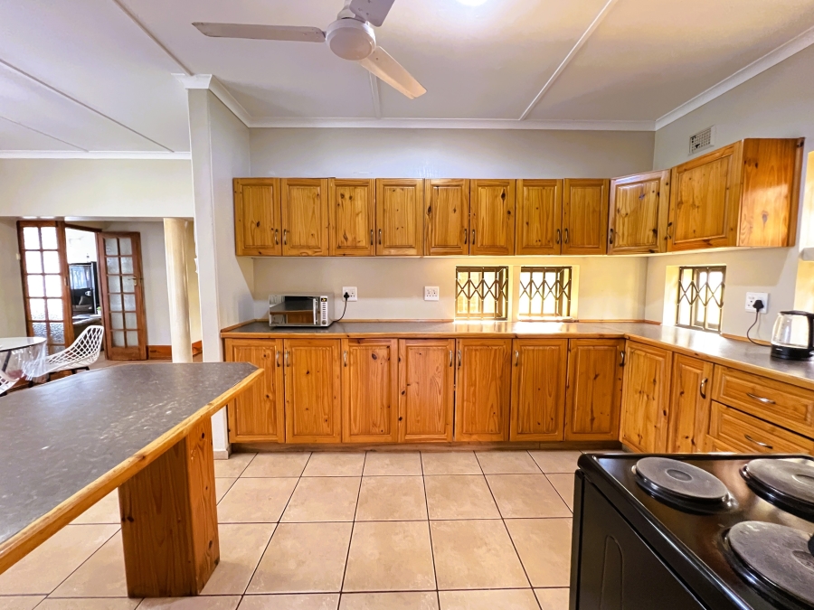 To Let 3 Bedroom Property for Rent in Richem KwaZulu-Natal