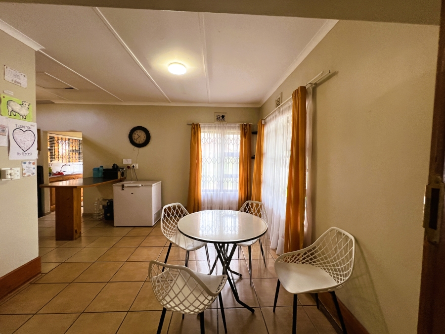 To Let 3 Bedroom Property for Rent in Richem KwaZulu-Natal