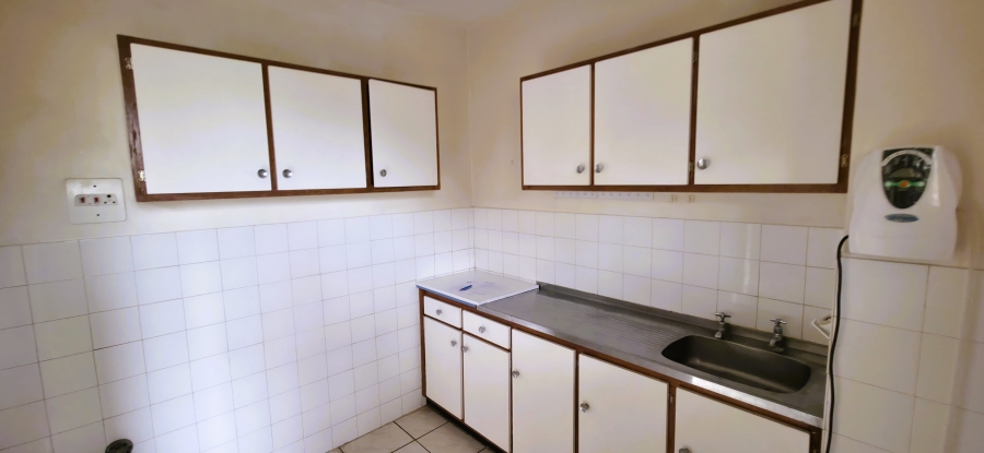 1 Bedroom Property for Sale in Empangeni Central KwaZulu-Natal