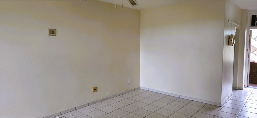 1 Bedroom Property for Sale in Empangeni Central KwaZulu-Natal