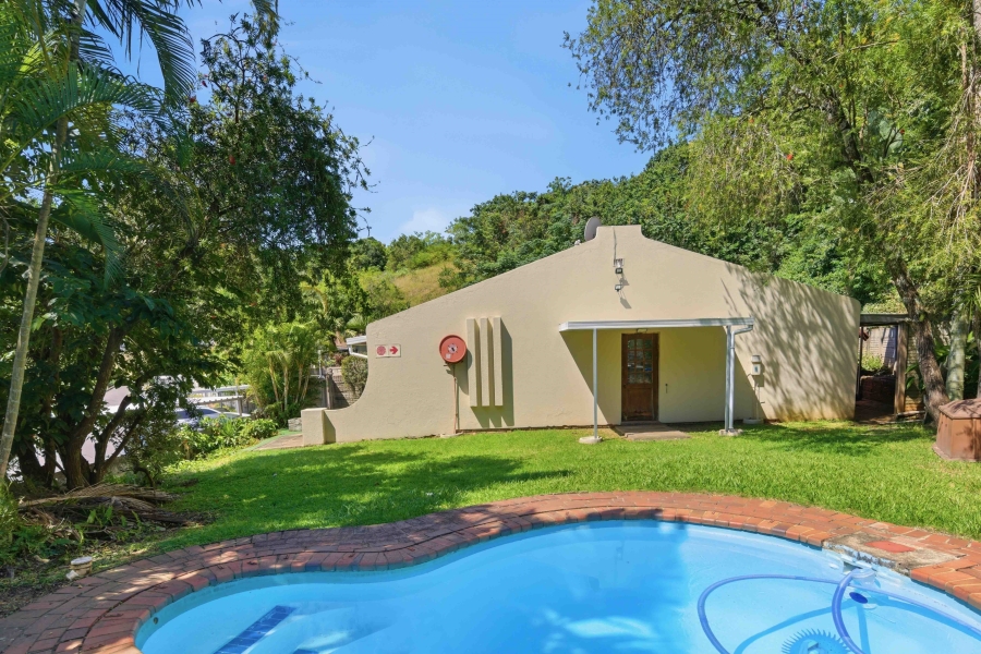 2 Bedroom Property for Sale in Amanzimtoti KwaZulu-Natal