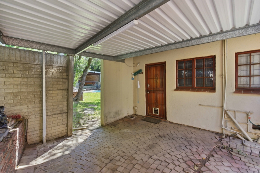 2 Bedroom Property for Sale in Amanzimtoti KwaZulu-Natal