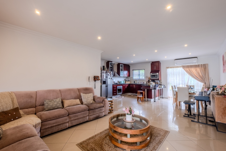 3 Bedroom Property for Sale in Broadlands KwaZulu-Natal