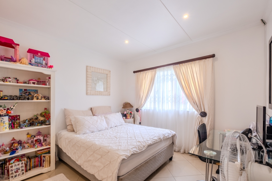 3 Bedroom Property for Sale in Broadlands KwaZulu-Natal