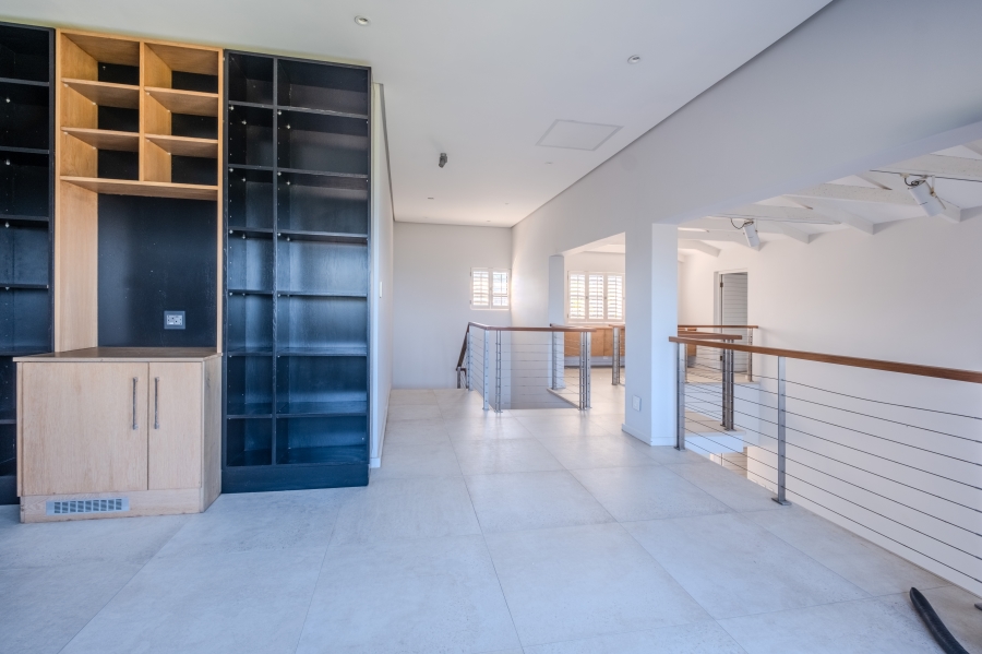 4 Bedroom Property for Sale in La Lucia KwaZulu-Natal